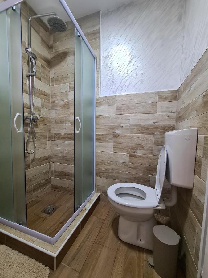 Apartmani Kuljanin Donji Milanovac Exterior photo